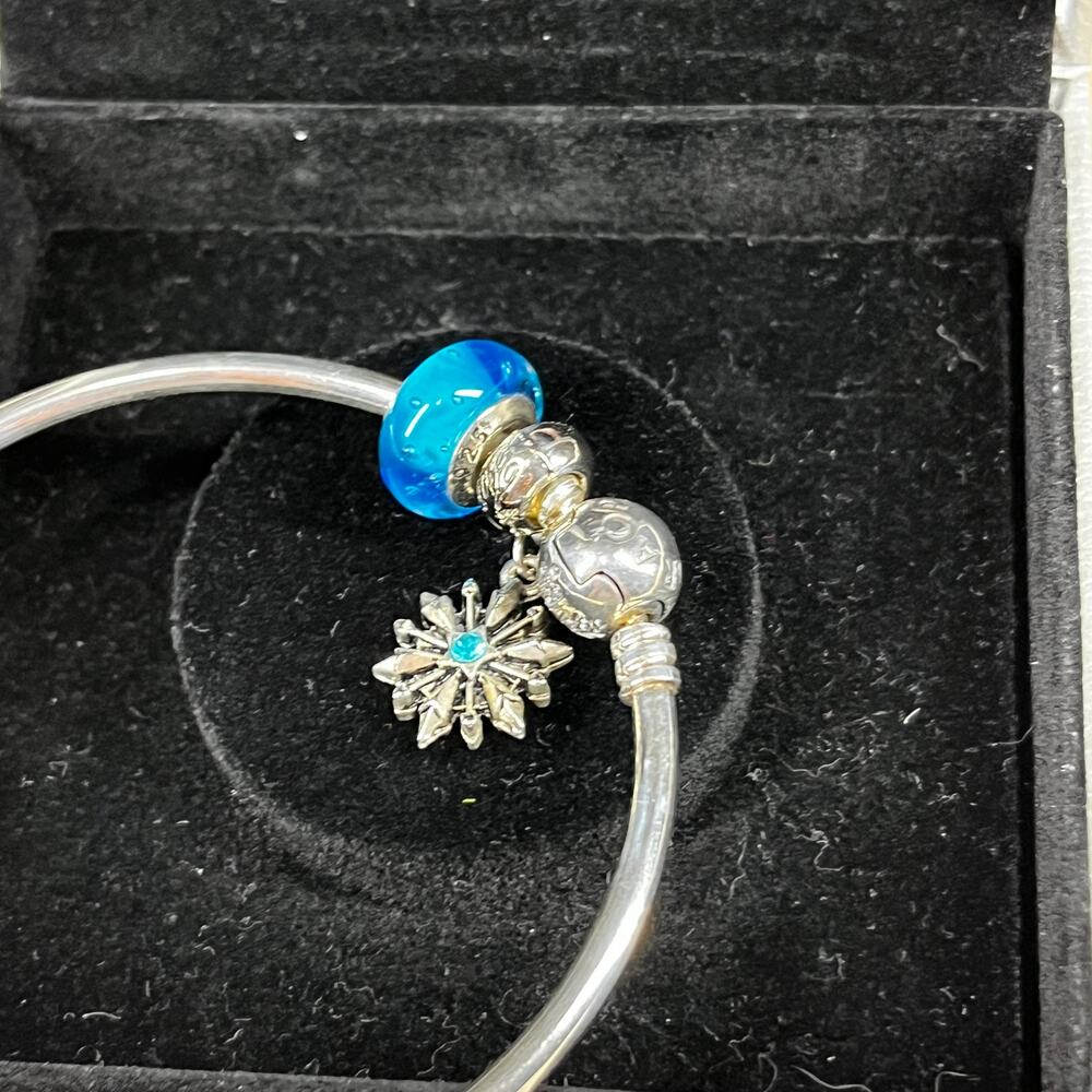 Pandora Limited Ed "Unique as You Are" Snowflake Bangle 925 Murano Blue Bead - Picture 13 of 16